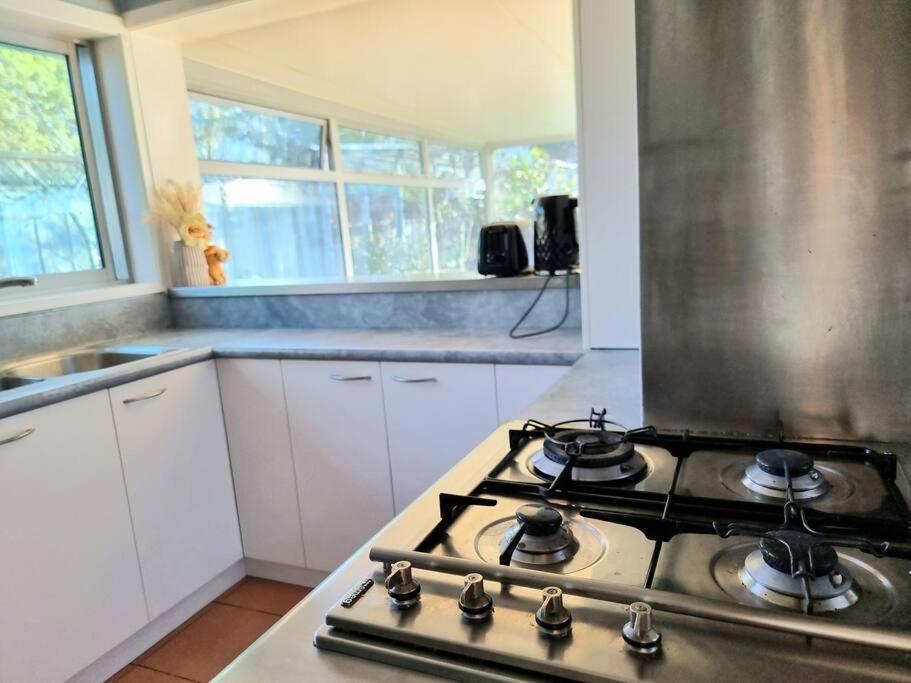 Holiday home 3brm Burside Family House 3km Airport 8min Uni Harewood