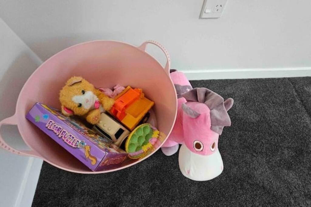 3brm Burside Family House 3km Airport 8min Uni *